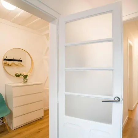 Apartment Cosy Praca Das Flores